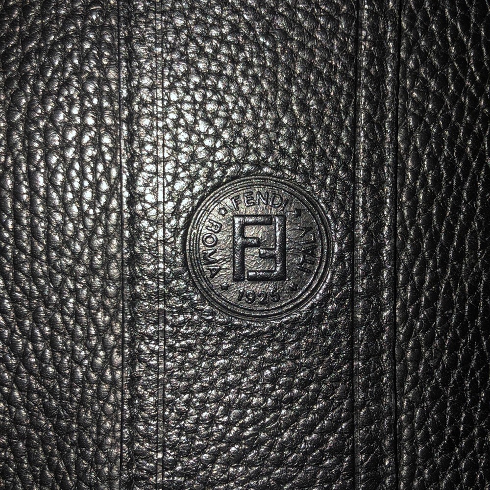 Vintage Fendi Black Leather Shoulder Bag - Picture 2 of 11